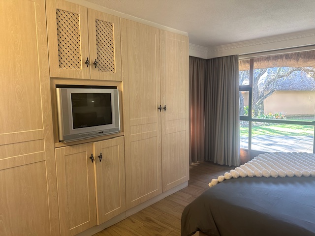4 Bedroom Property for Sale in Lakeland North West